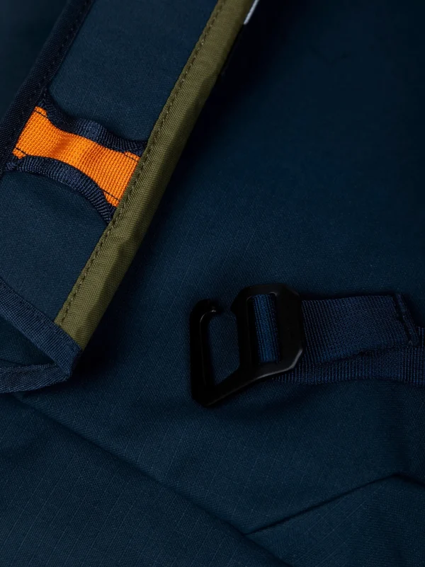 Bags*Finisterre Nautilus Messenger Bag Navy
