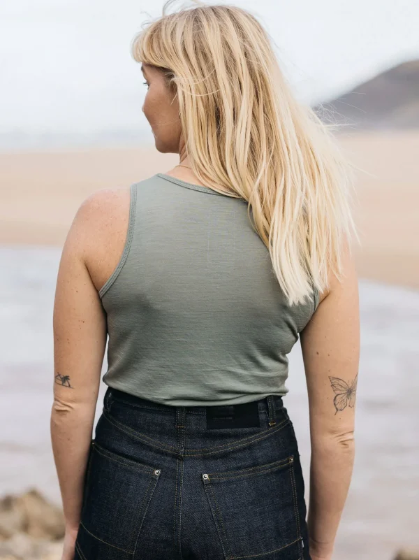 Leggings & Base Layers*Finisterre Zephyr Merino Wool Vest Seaspray